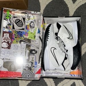 Kyrie 7 basketball shoes white and black size 12